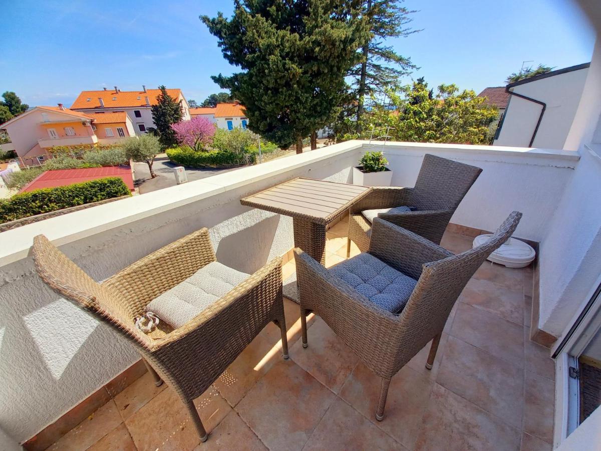 Studio Apartmani “Jarnecic” Krk Town Extérieur photo