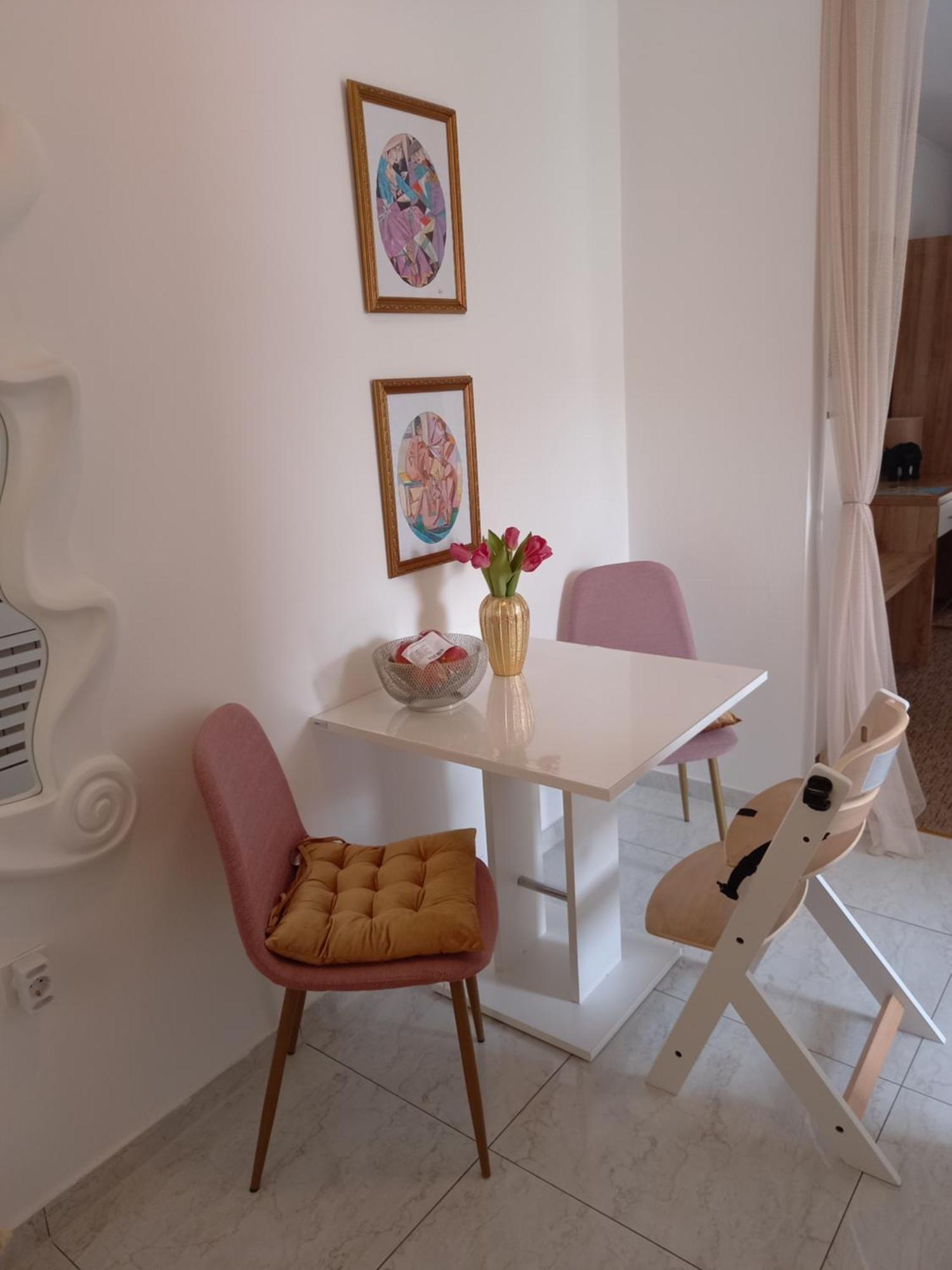 Studio Apartmani “Jarnecic” Krk Town Extérieur photo